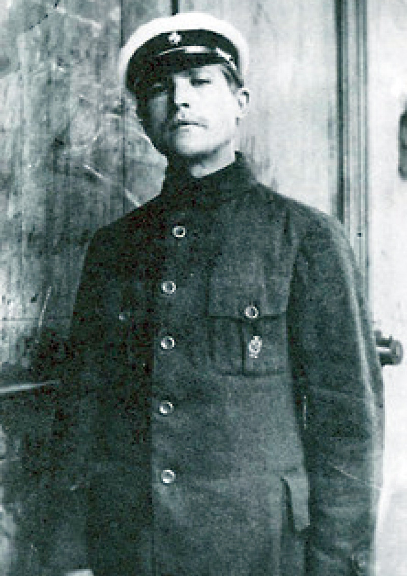 Густав Клуцис, Петроград, 1917 год